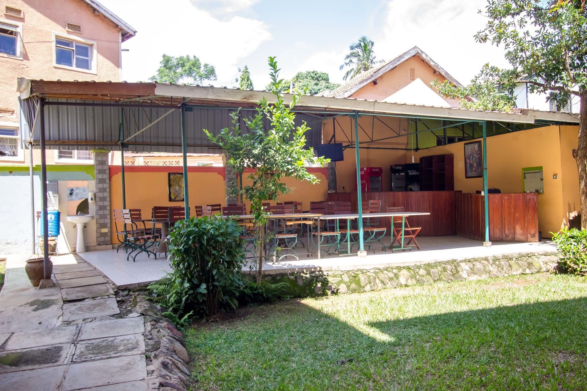 Parkview Safari Hotel And Apartments Kisumu Kültér fotó